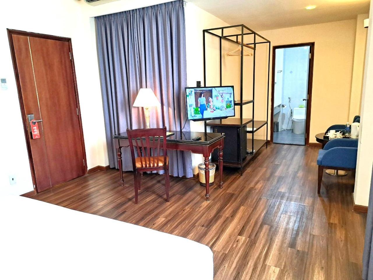 Liberty 2 Hotel Хошимин Экстерьер фото