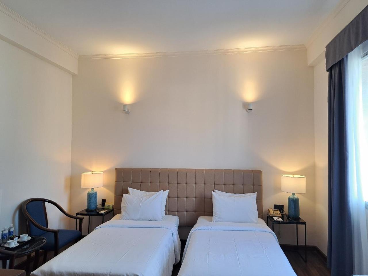 Liberty 2 Hotel Хошимин Экстерьер фото