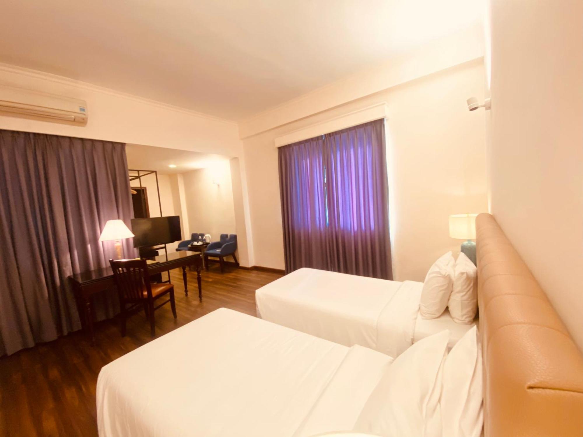 Liberty 2 Hotel Хошимин Экстерьер фото